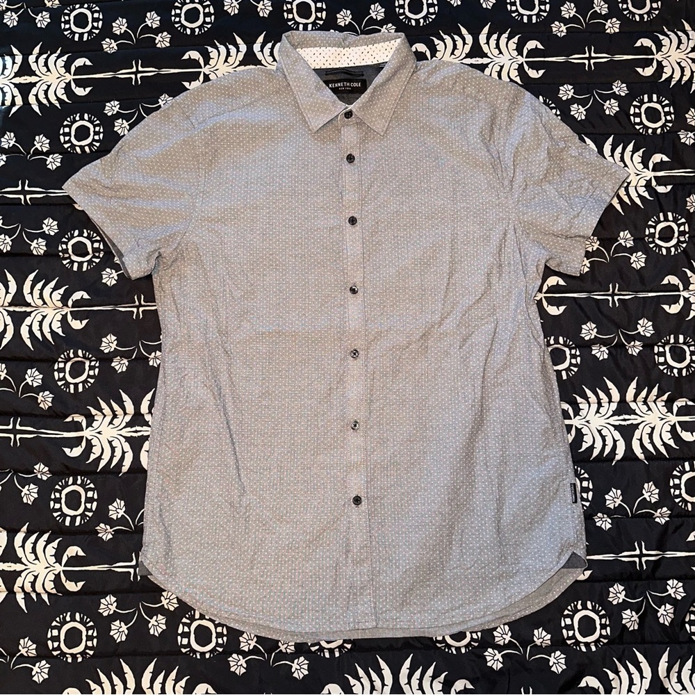 Kenneth Cole Short Sleeve Button Down Shirt